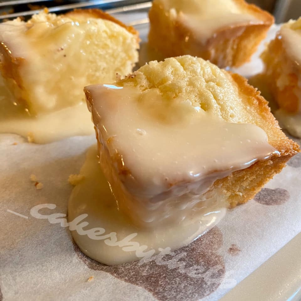 Lemon Pound Cake Mini